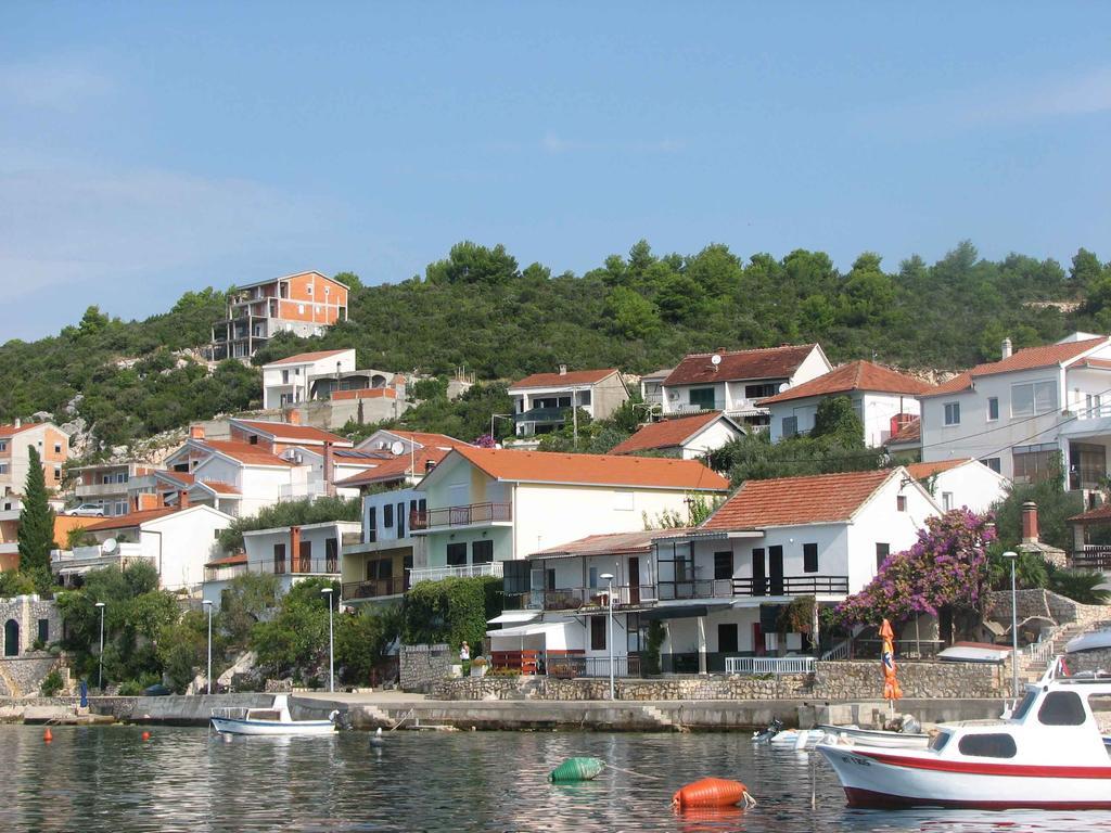 Holiday Home Apartment Tedo Klek Exterior foto