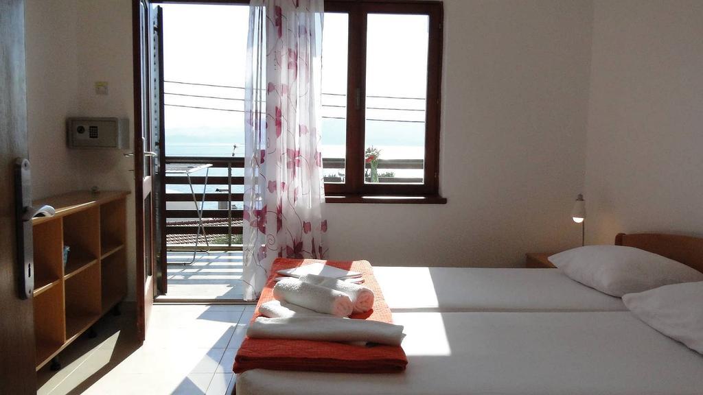 Holiday Home Apartment Tedo Klek Exterior foto